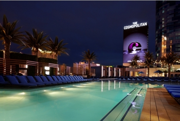 Cosmopolitan-Hotel-luxury-Las-Vegas-Boulevard-pool